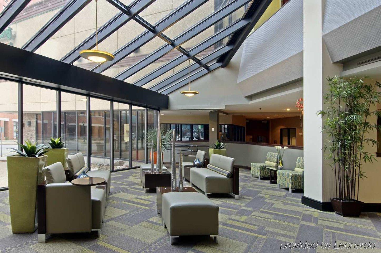Hotel Wyndham Centre 3*